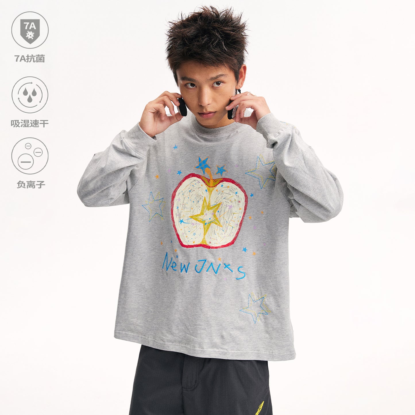 NewJNXS Apple Embroidered Long Sleeve Tee