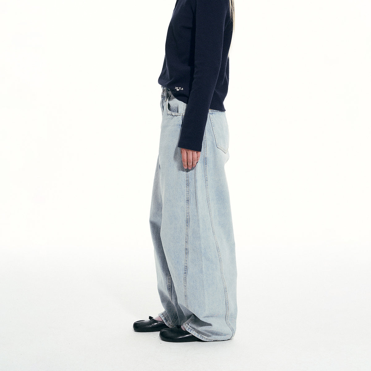 NewJNXS Distressed Whiskered Jeans