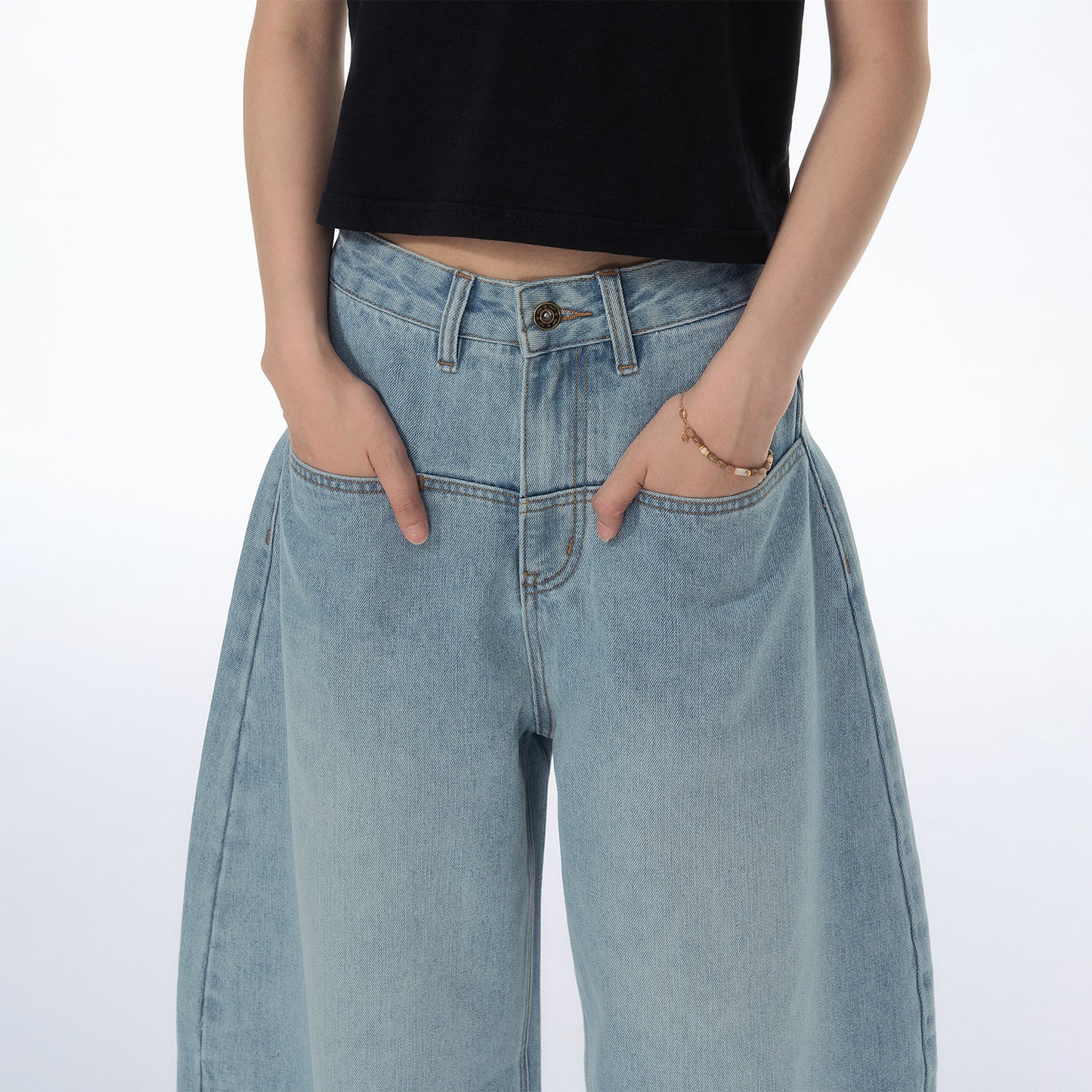NewJNXS SS Washed Barrel-Leg Cropped Jeans