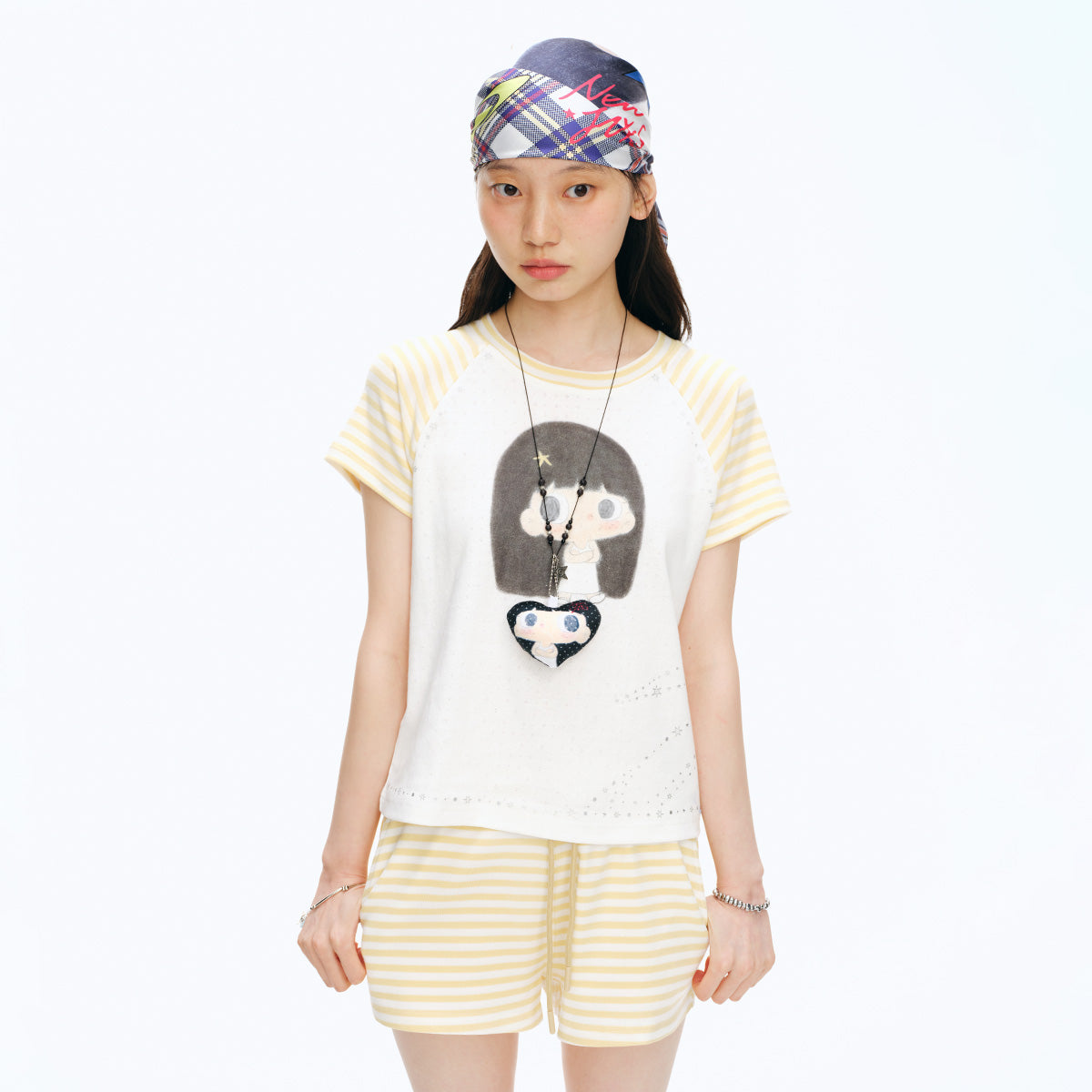 【NewJNXS x Kuku】 Girl Graphic Striped Patch Cropped Slim T-Shirt