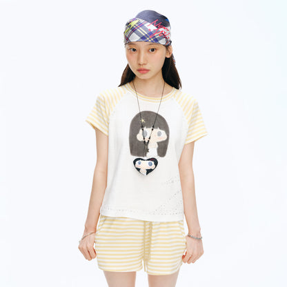 【NewJNXS x Kuku】 Girl Graphic Striped Patch Cropped Slim T-Shirt