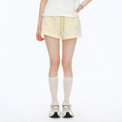 【NewJNXS x Kuku】 Girl Graphic Striped Patch Cropped Slim T-Shirt